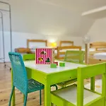 Les Glycines - Maison Familiale Avec Jardin, Entre Nature Et Confort *