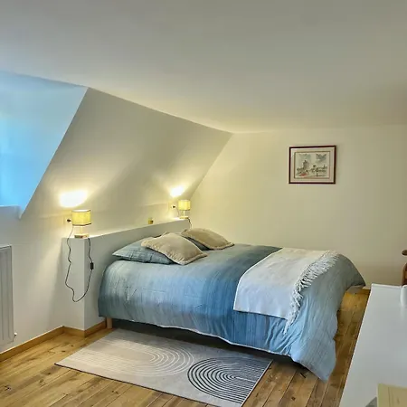 Les Glycines - Maison Familiale Avec Jardin, Entre Nature Et Confort Jou-sous-Monjou