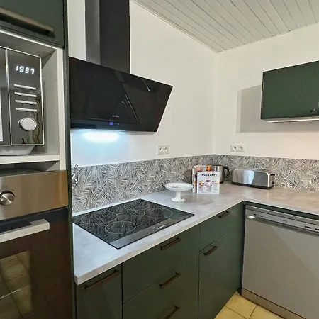 Semesterbostad Les Glycines - Maison Familiale Avec Jardin, Entre Nature Et Confort *