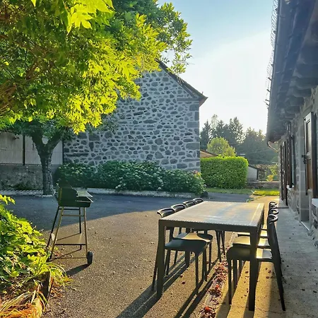 Les Glycines - Maison Familiale Avec Jardin, Entre Nature Et Confort
