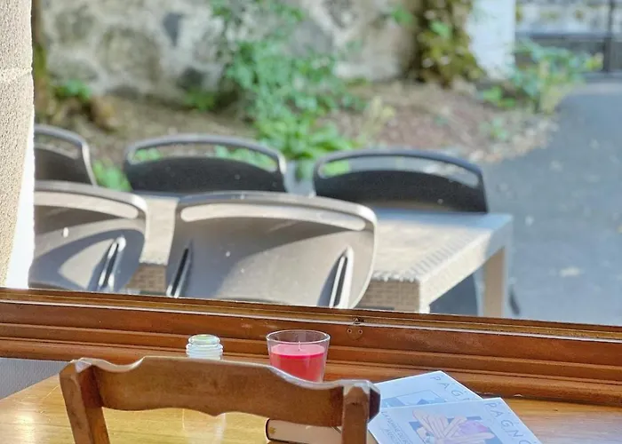 Les Glycines - Maison Familiale Avec Jardin, Entre Nature Et Confort Dom wakacyjny Jou-sous-Monjou