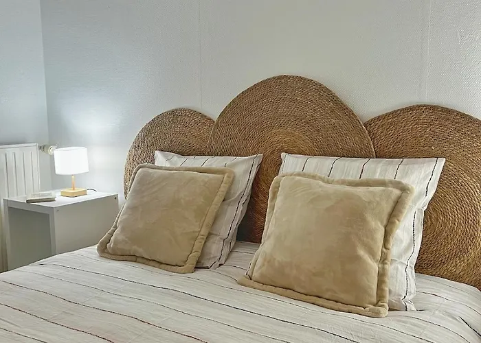 Les Glycines - Maison Familiale Avec Jardin, Entre Nature Et Confort Dom wakacyjny Jou-sous-Monjou