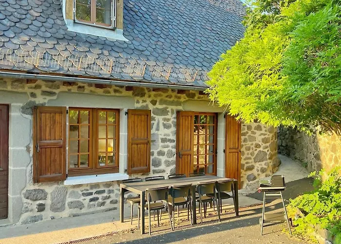 Dom wakacyjny Les Glycines - Maison Familiale Avec Jardin, Entre Nature Et Confort *